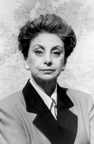 Beatriz Segall como a Odete Roitman, de 'Vale Tudo', em foto de 1988. À época, atriz tinha 64 anos de idade.