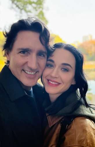 Justin Trudeau e Katy Perry em selfie publicada nas redes sociais da cantora.