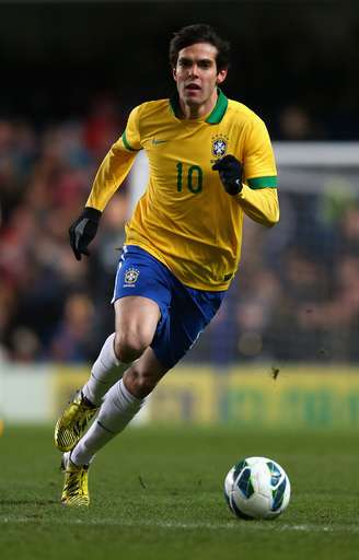 Ao lado de Daniel Alves, Kaká é o único jogador convocado para os confrontos contra Argentina e Peru que estava presente na última vitória do Brasil em Buenos Aires, que inclusive garantiu vaga na Copa do Mundo de 2010