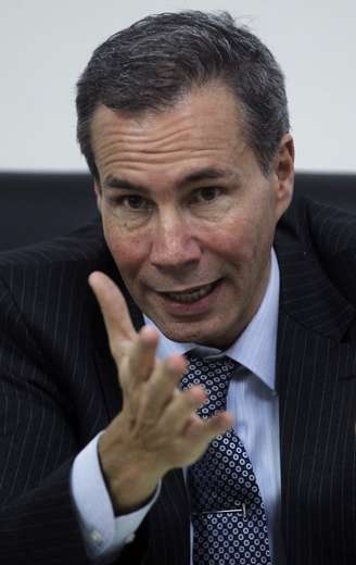 <p>Alberto Nisman foi encontrado morto horas antes de seu comparecimento previsto no Congresso para informar sobre a denúncia contra a presidente Cristina Kirchner</p>