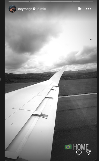 Neymar fez uma publicação assim que chegou ao Brasil nesta sexta-feira, 31