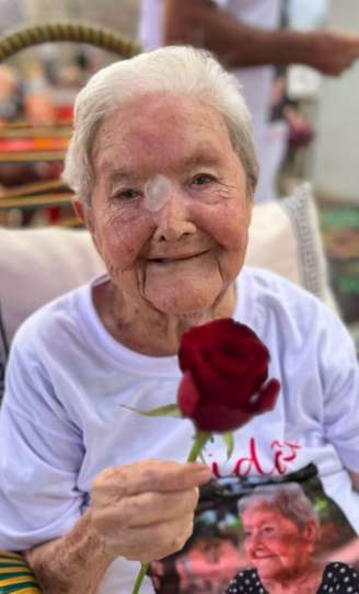 Lazara Maria da Conceição Barbosa, Dona Lazinha, morreu neste sábado, aos 109 anos