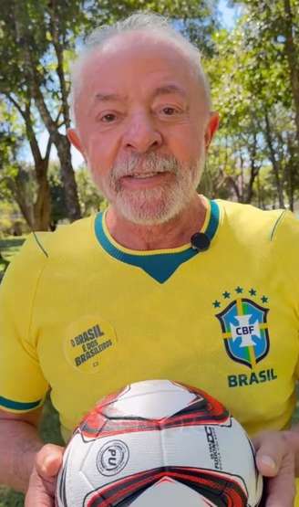 Lula manda recado para a seleção brasileira antes da estreia na Copa