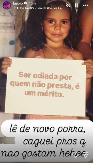 Luana Piovani alfineta Virginia