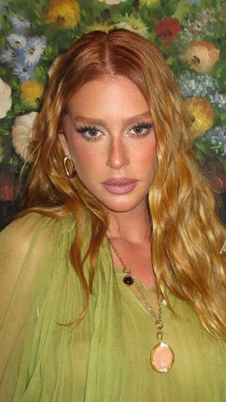 Marina Ruy Barbosa mostra visual para o show de Luísa Sonza, em que fez uma participação.