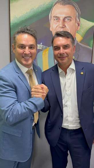 Tenente coronel Zucco e Flávio Bolsonaro