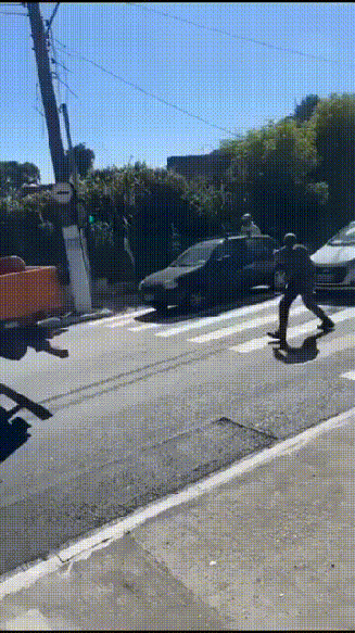 Troca de tiros foi registrada na Avenida Prof. Francisco Morato, na zona oeste.