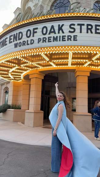 Anne Hathaway desmente barriga falsa