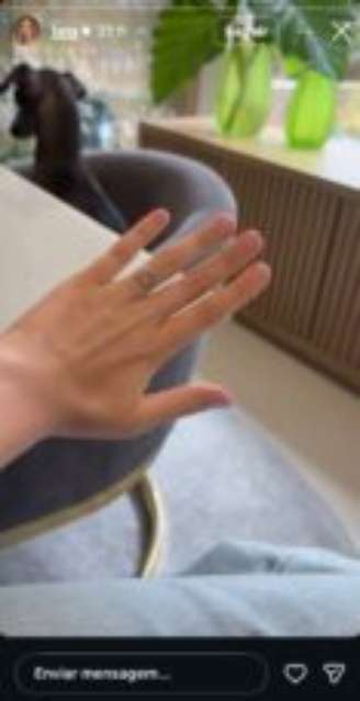 Story da influenciadora Tata Estaniecki sem aliança - Reprodução/Instagram